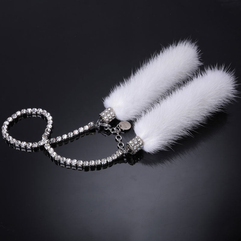 Carsine Car rearview mirror fluff pendant
